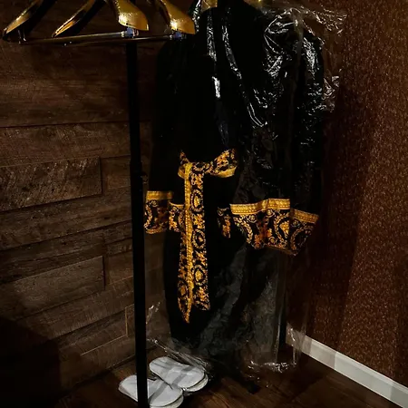 The Jacuzzi Boutique (adults Only) דירה *