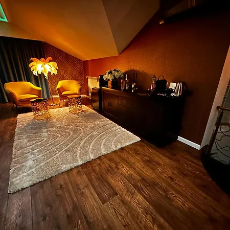 The Jacuzzi Boutique (adults Only) Apartman Kolozsvár